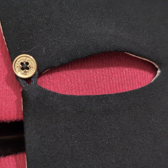 Calvin Klein| Black Blouse White and Pink Floral Design Polyester Spandex Blend - Picture 8 of 15